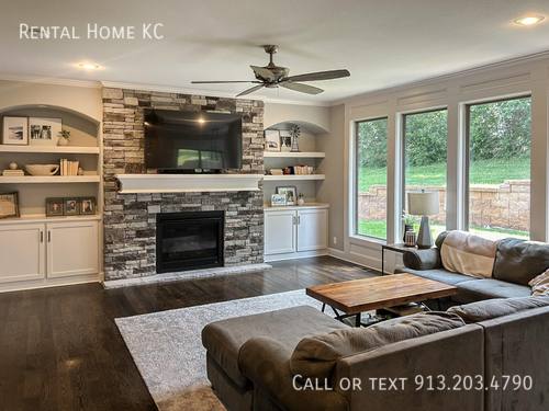 House for rent at 22904 W 47th Terrace, Shawnee, KS 66226