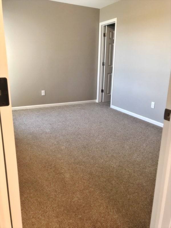 House for rent at 3926 24th St SE, Mandan, ND 58554