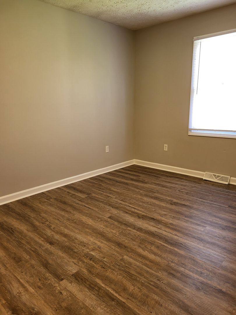 Apartment for rent at 201 Courtland Ave, Berea, KY 40403