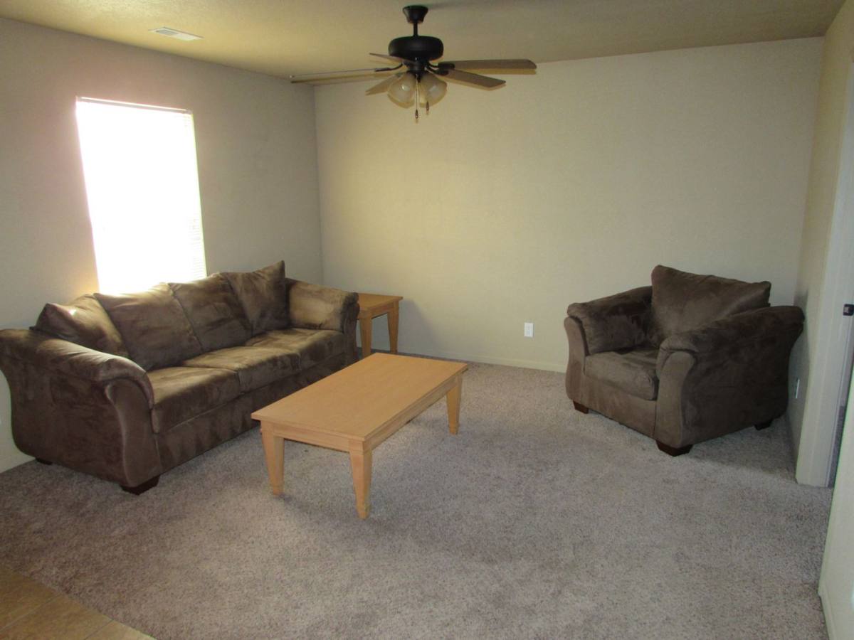Apartment for rent at 16572 Hunters Ridge Lane, Saint Robert, MO 65584