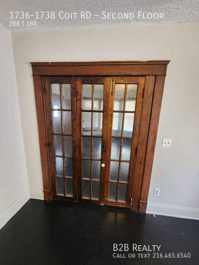 Apartment for rent at 1736-1738 Coit Rd #SECOND Floor, Cleveland, OH 44112