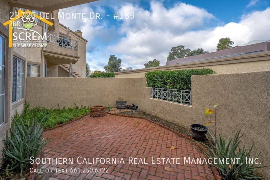 Apartment for rent at 23725 Del Monte Dr #189, Valencia, CA 91355