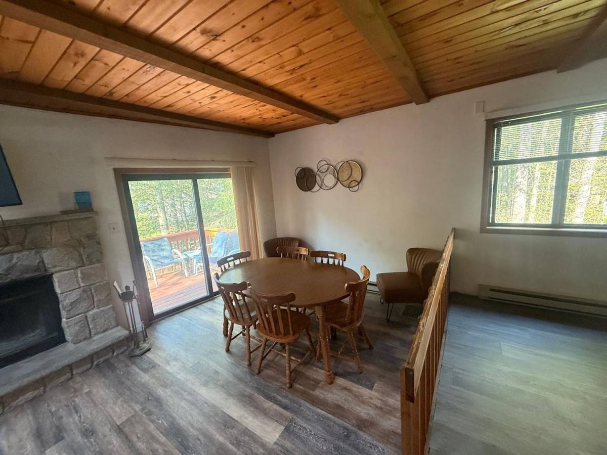 House for rent at 1111 Wissinoming Dr, Pocono Lake, PA 18347
