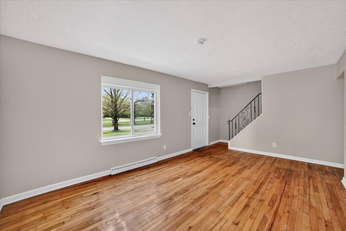 House for rent at 681 E 258 St, Euclid, OH 44132