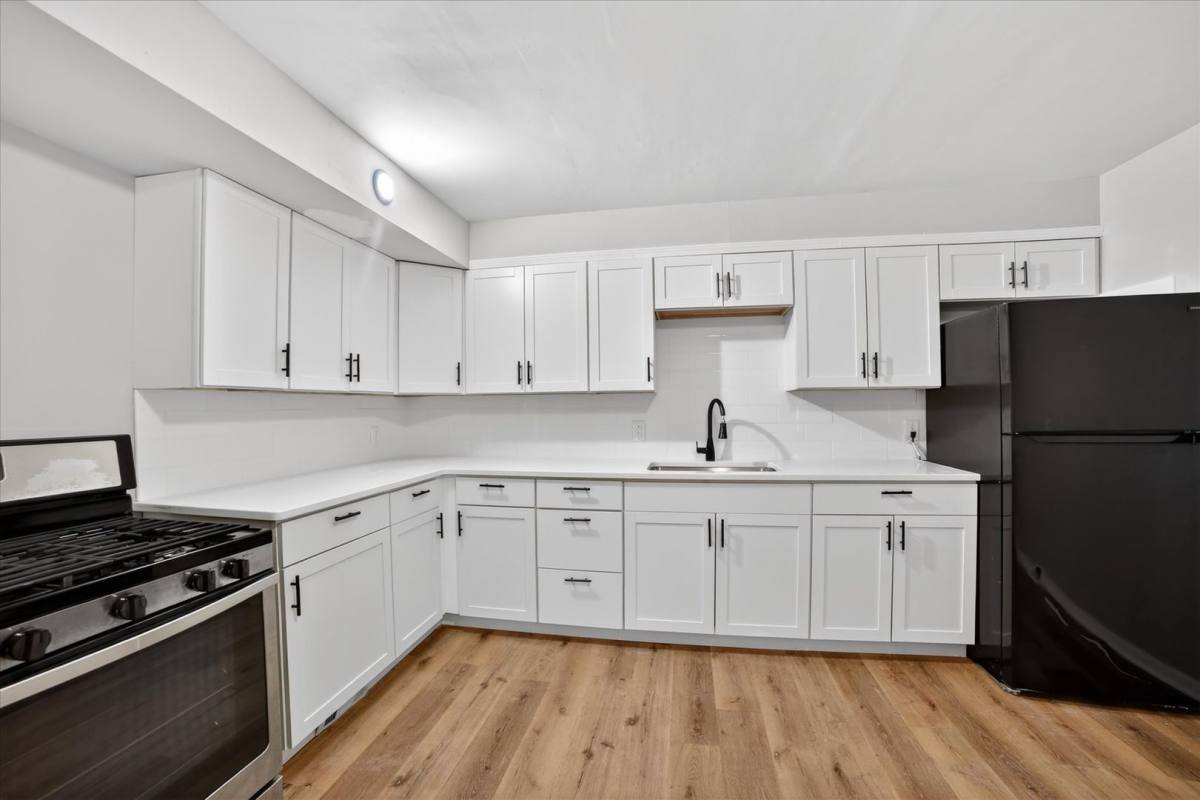 House for rent at 681 E 258 St, Euclid, OH 44132