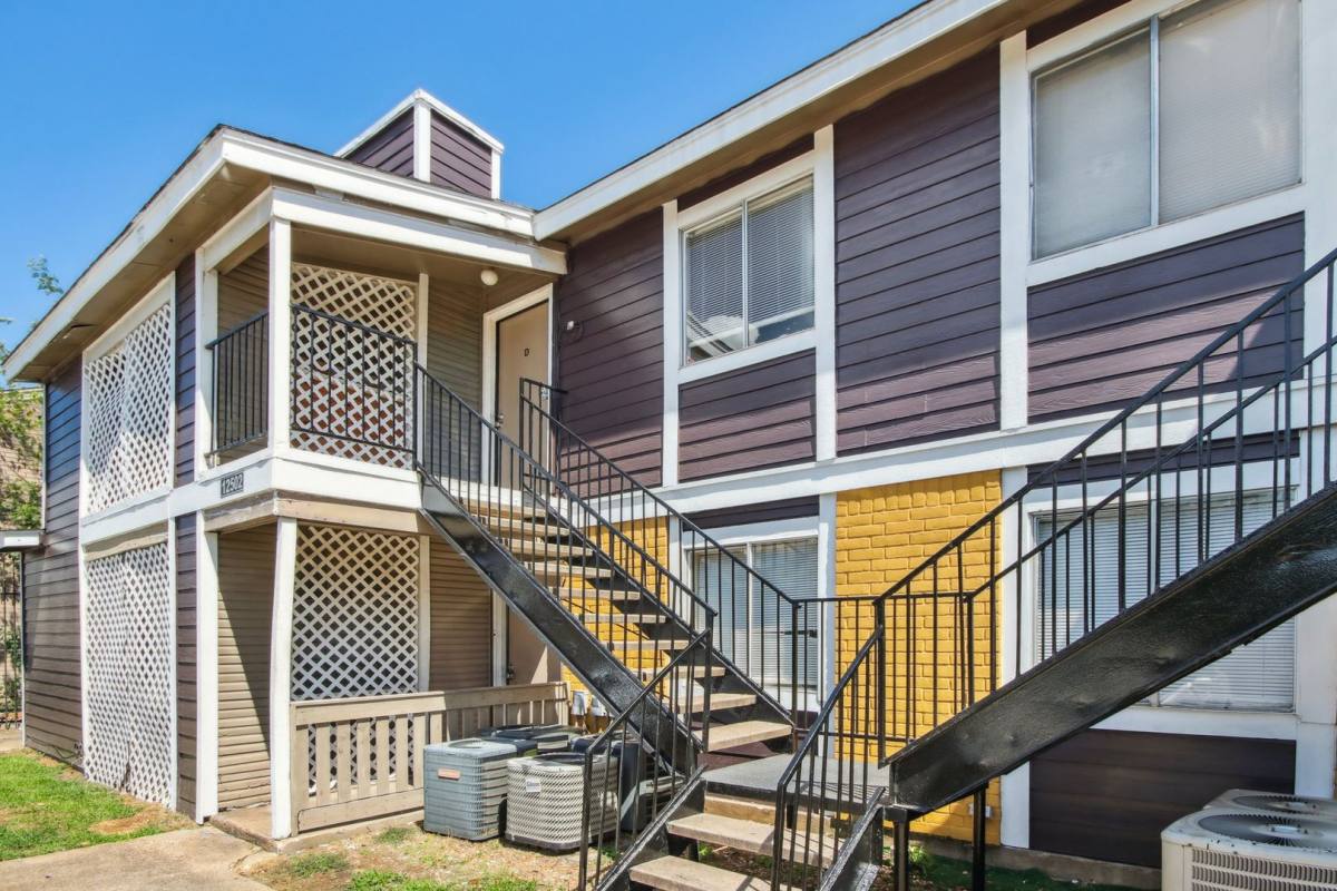 Condo for rent at 12502 Ashford Meadow Dr #D, Houston, TX 77082