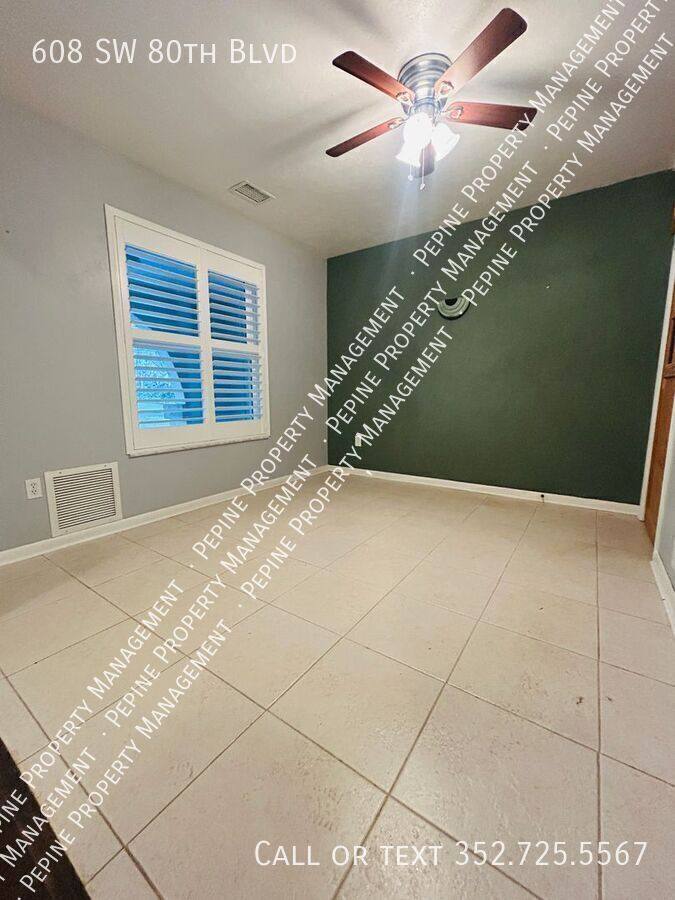 House for rent at 608 SW 80th Blvd, Gainesville, FL 32607