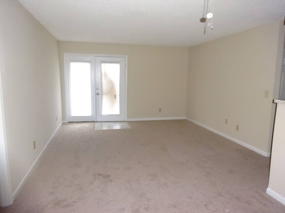 Apartment for rent at 5061 Old Taylor Mill Rd, Latonia, KY 41015