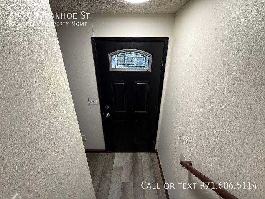 Apartment for rent at 8007 N Ivanhoe St, Portland, OR 97203
