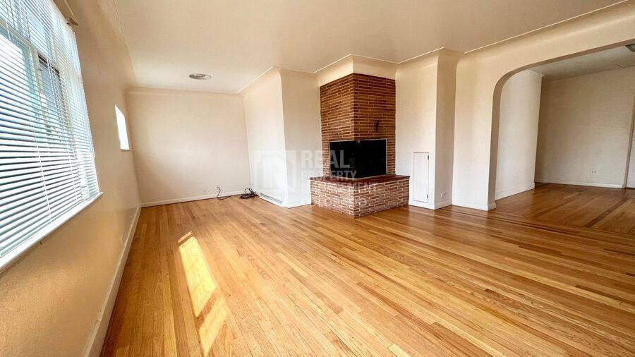 House for rent at 5370 S Windermere St, Littleton, CO 80120