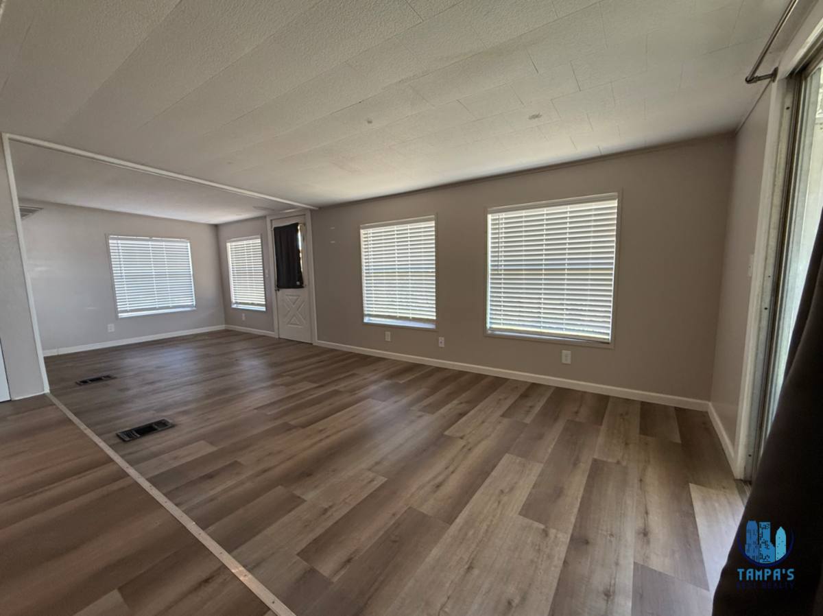 House for rent at 37814 Daughtry Rd, Zephyrhills, FL 33541