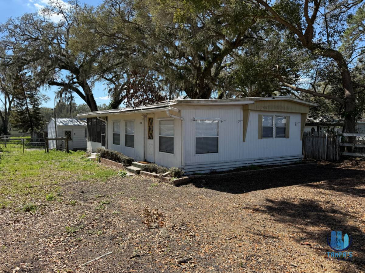 House for rent at 37814 Daughtry Rd, Zephyrhills, FL 33541
