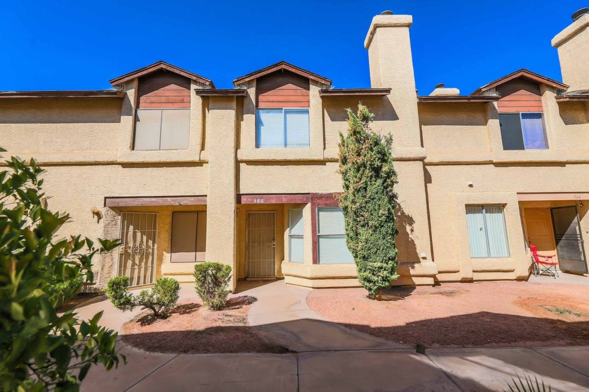 Townhouse for rent at 566 Kristin Lane, Henderson, NV 89011
