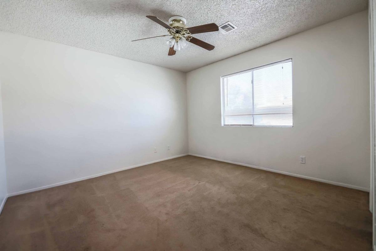 Townhouse for rent at 566 Kristin Lane, Henderson, NV 89011
