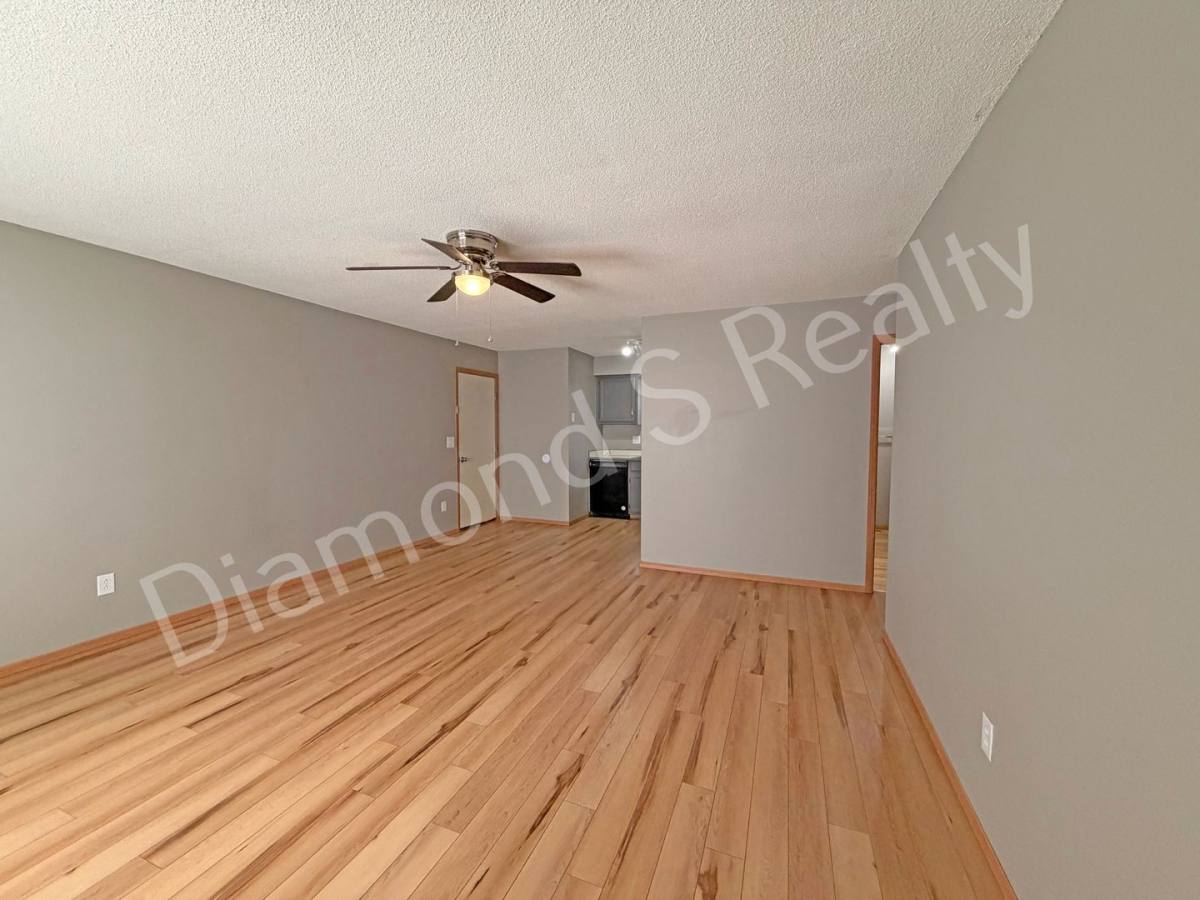 Apartment for rent at 1505 W Rainey St, Ozark, MO 65721