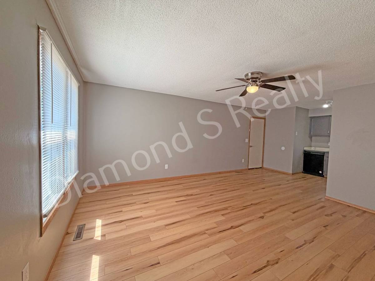 Apartment for rent at 1505 W Rainey St, Ozark, MO 65721