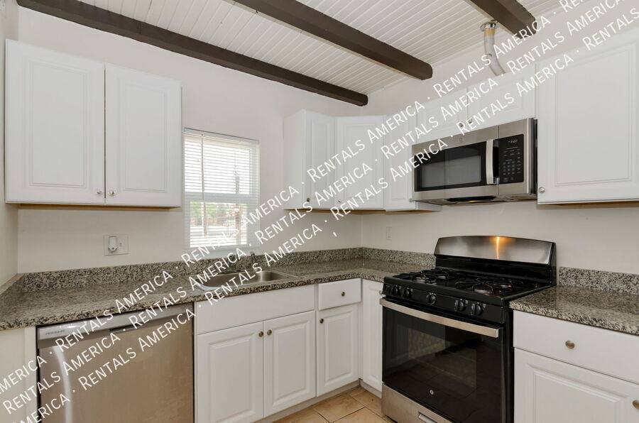 House for rent at 3048 N Sparkman Blvd, Tucson, AZ 85716