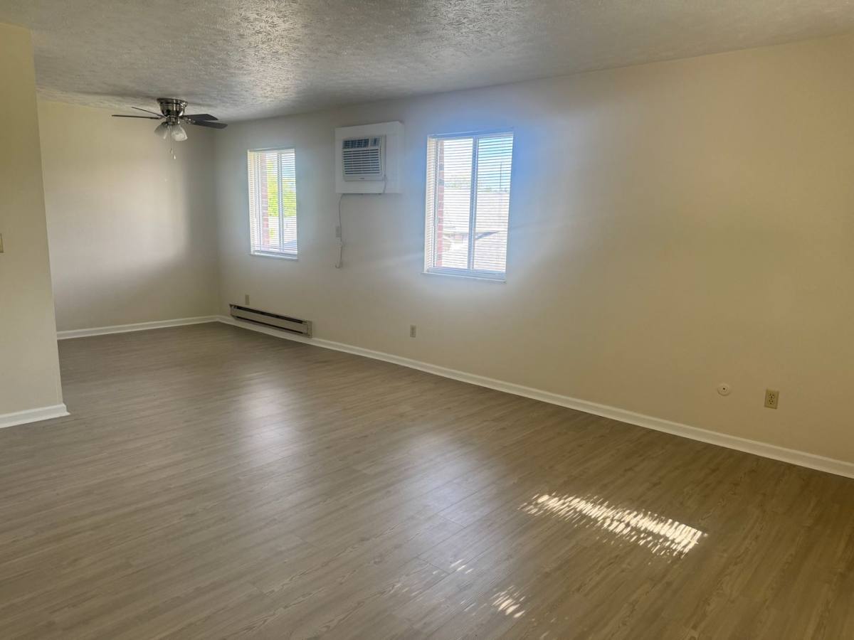 Apartment for rent at 1408 Jackson Lane, Middletown, OH 45044