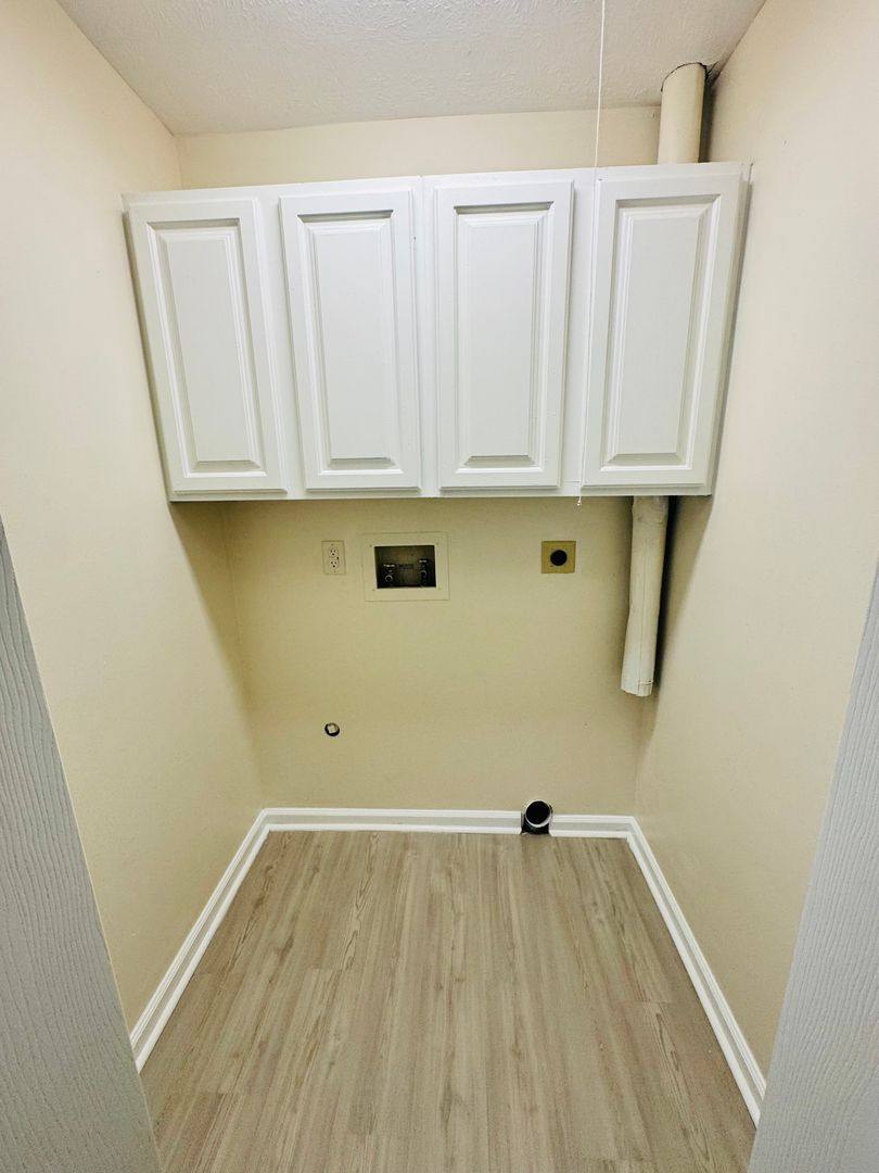 Apartment for rent at 1408 Jackson Lane, Middletown, OH 45044