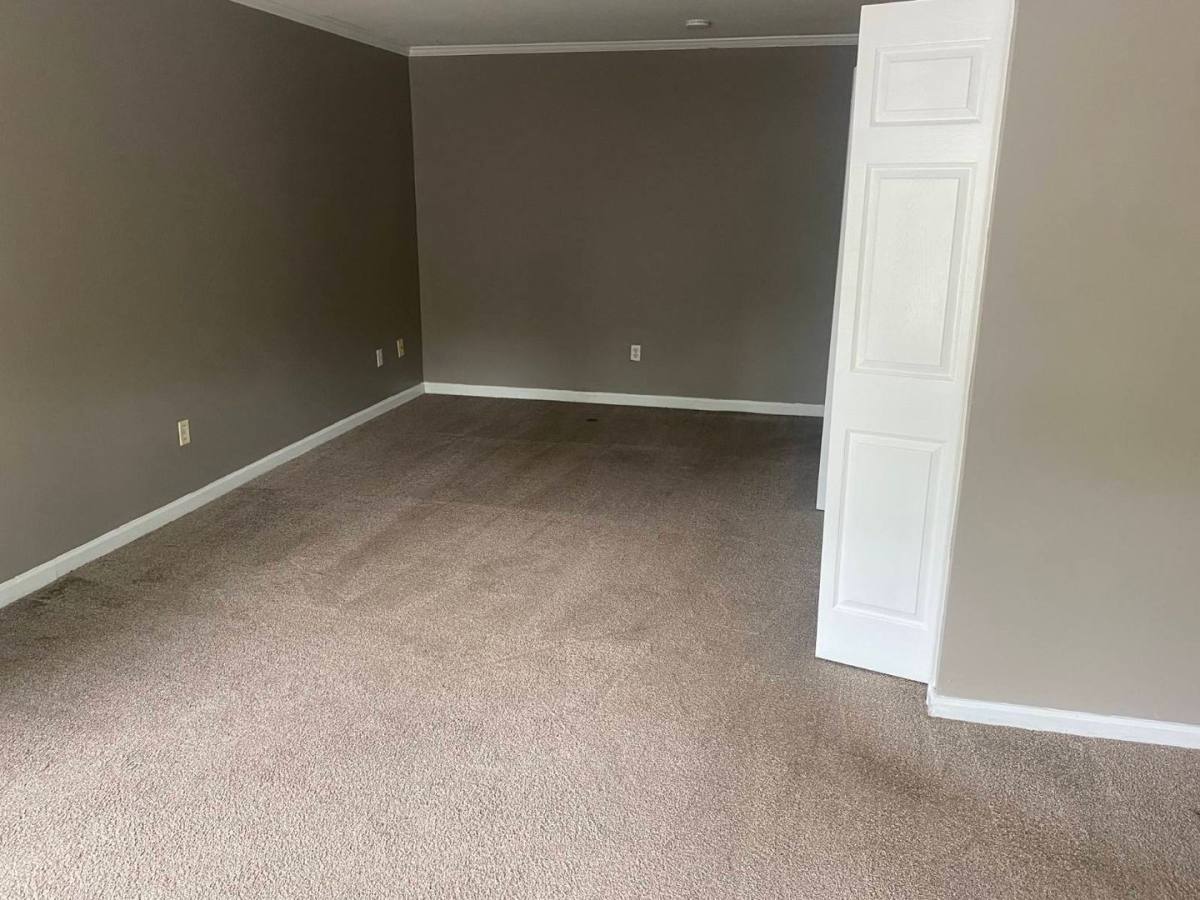 Apartment for rent at 1701 N John B Dennis Highway, Kingsport, TN 37660