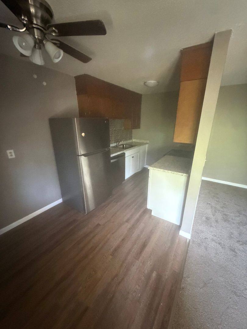 Apartment for rent at 1701 N John B Dennis Highway, Kingsport, TN 37660