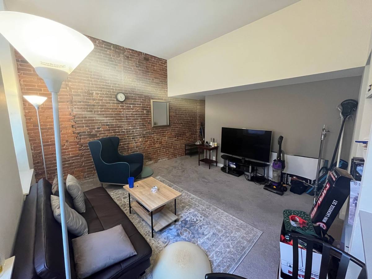 Apartment for rent at 24-30 S Bank St, Philadelphia, PA 19106