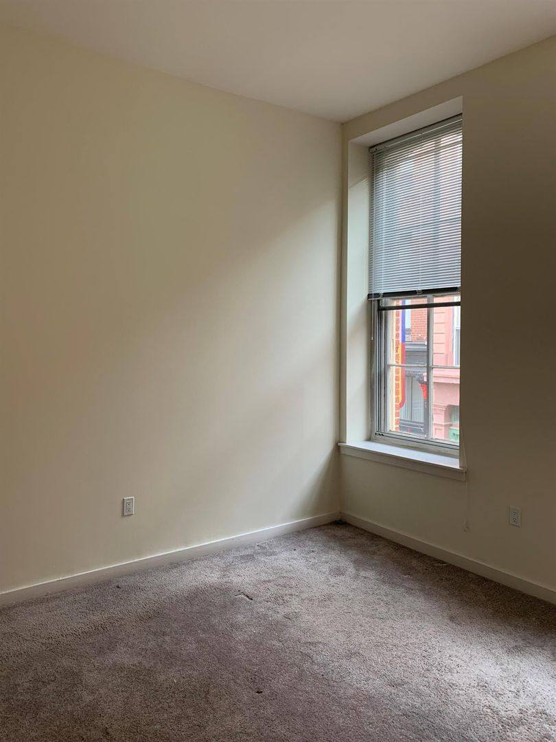 Apartment for rent at 24-30 S Bank St, Philadelphia, PA 19106