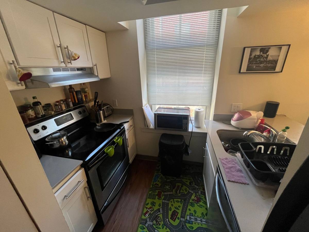 Apartment for rent at 24-30 S Bank St, Philadelphia, PA 19106