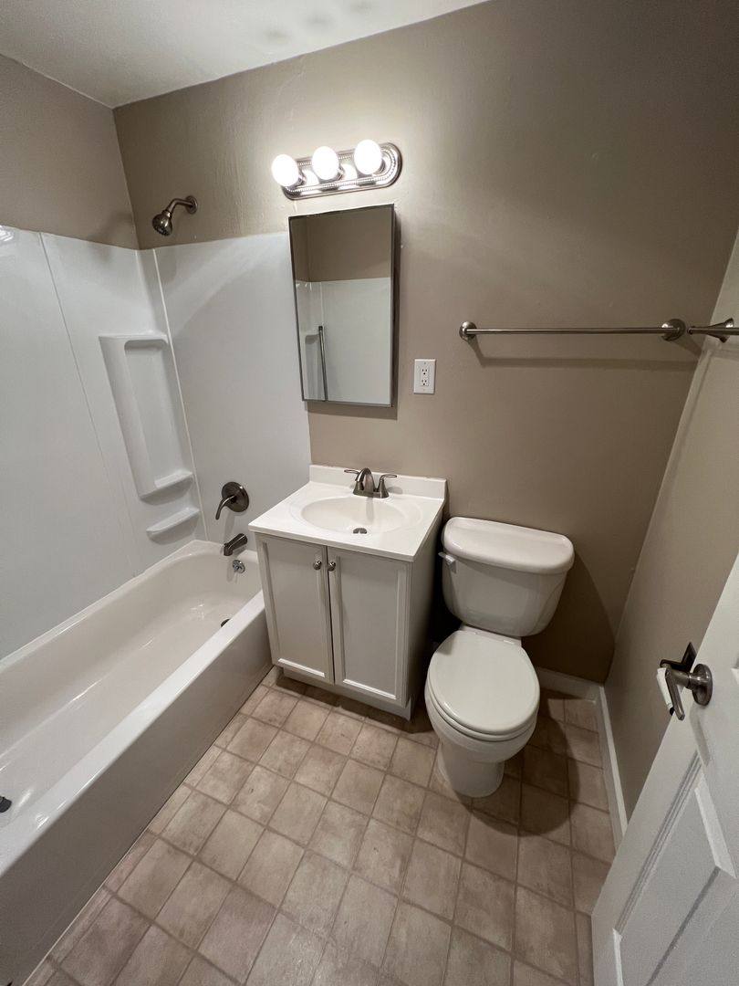 Apartment for rent at 600 E Denny Way, Seattle, WA 98122