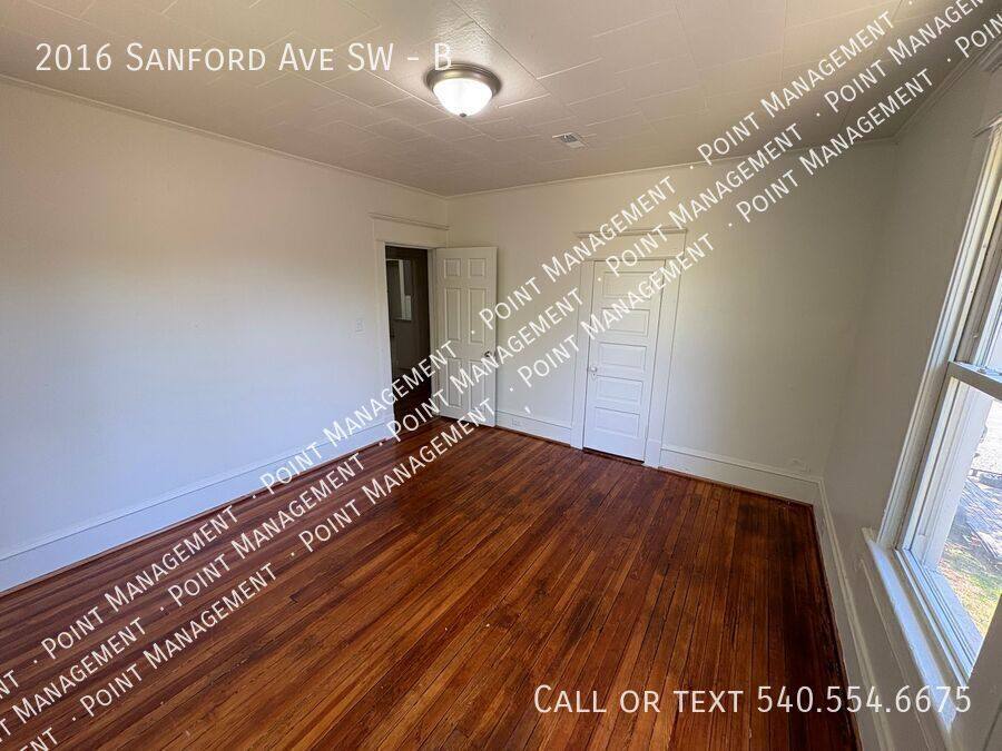Apartment for rent at 2016 Sanford Ave SW #B, Roanoke, VA 24014
