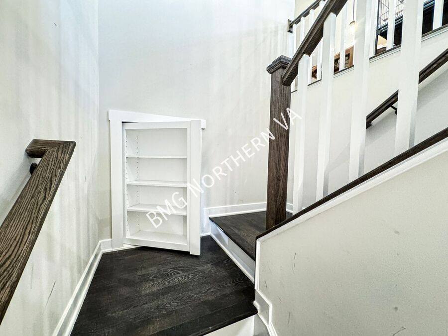 Townhouse for rent at 1636 Kirkman St, Dumfries, VA 22026