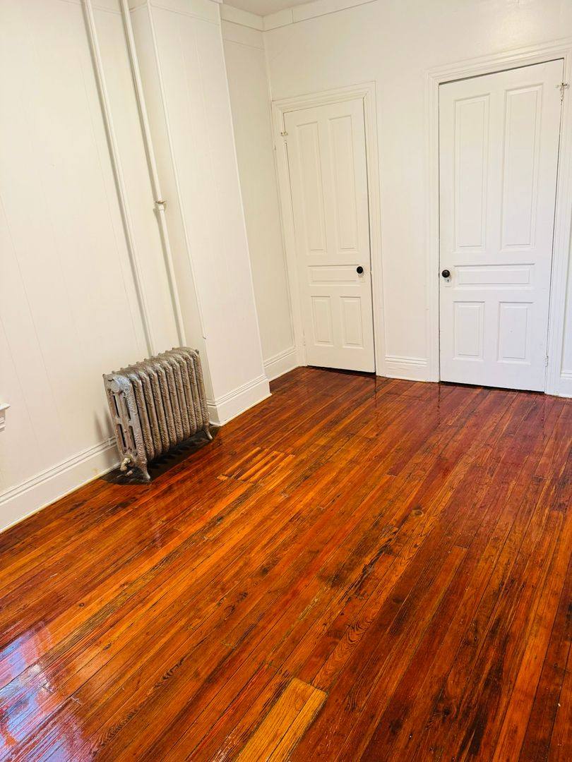House for rent at 643 W Princess St #2, York, PA 17401