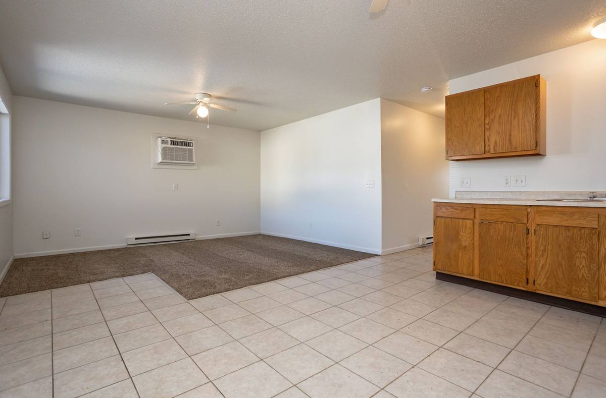 Apartment for rent at 1702-1798 W 4th St N, Newton, IA 50208