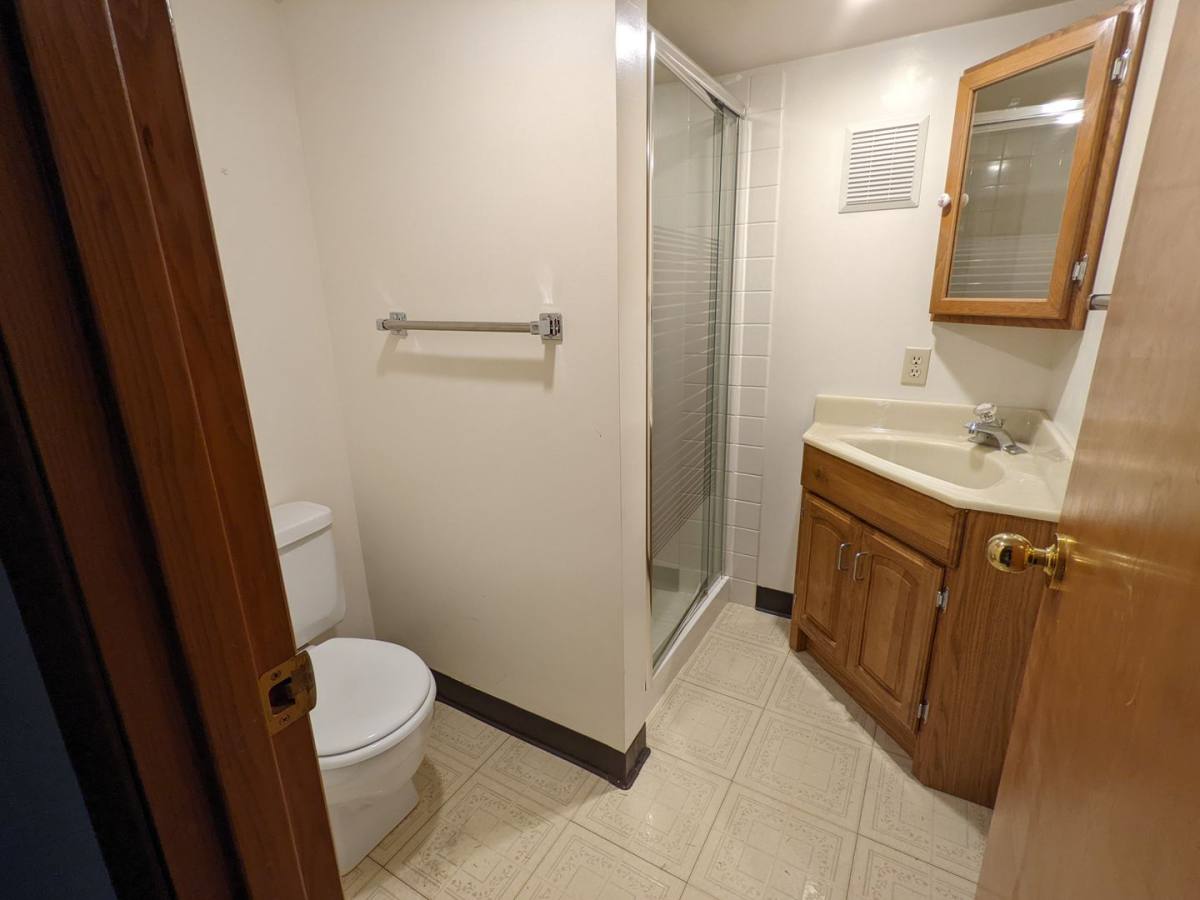 House for rent at 124 E 28th St, Vancouver, WA 98663