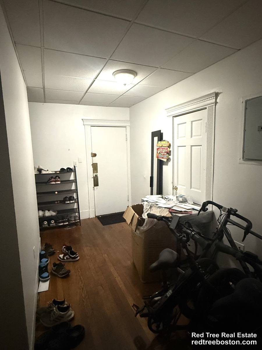 Apartment for rent at 238 Hemenway St, Boston, MA 02215