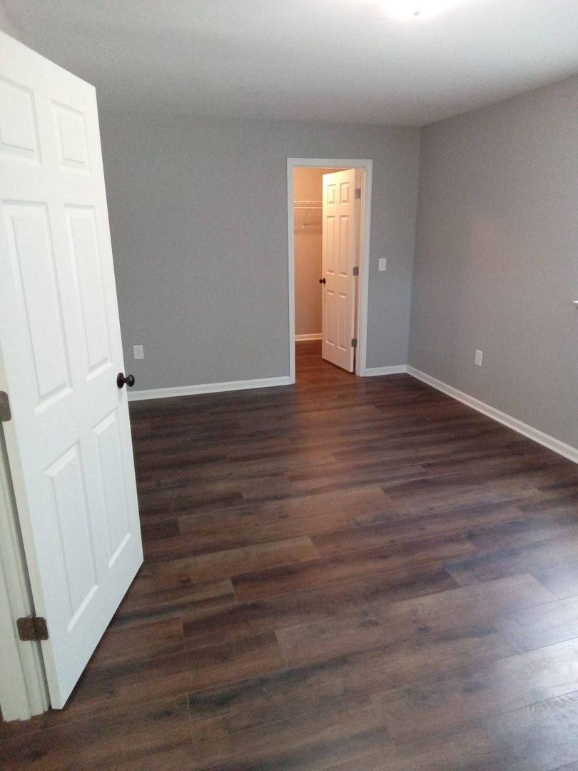 House for rent at 3338 Barfield Dr, Charlotte, NC 28217