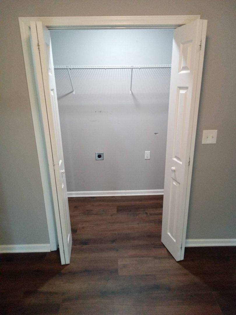 House for rent at 3338 Barfield Dr, Charlotte, NC 28217