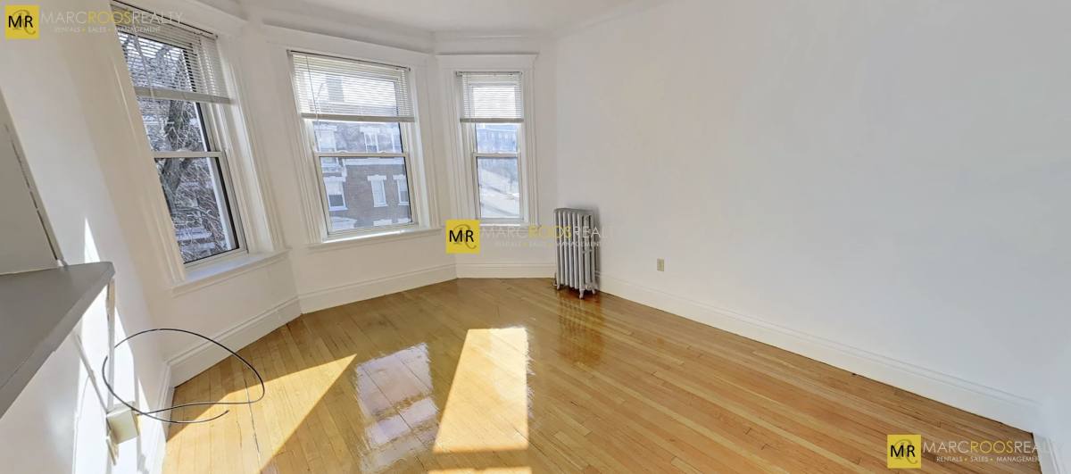 Apartment for rent at 112 Jersey St #15, Boston, MA 02215
