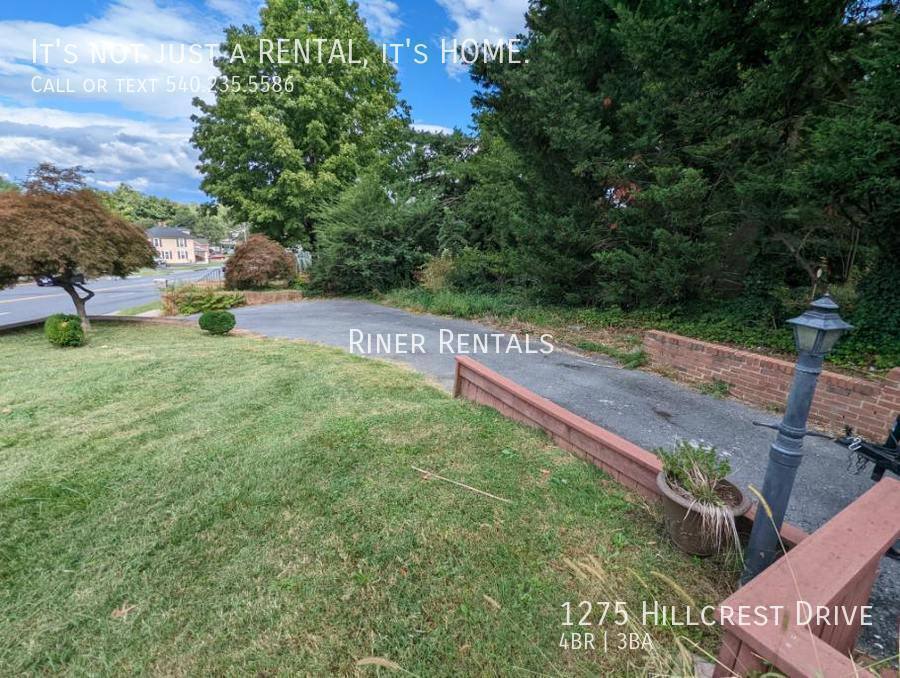 Apartment for rent at 1275 Hillcrest Dr, Harrisonburg, VA 22801