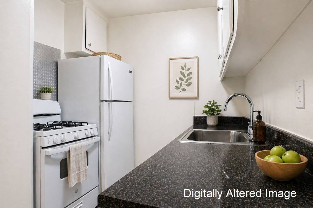 Apartment for rent at 13838 Victory Blvd, Van Nuys, CA 91401