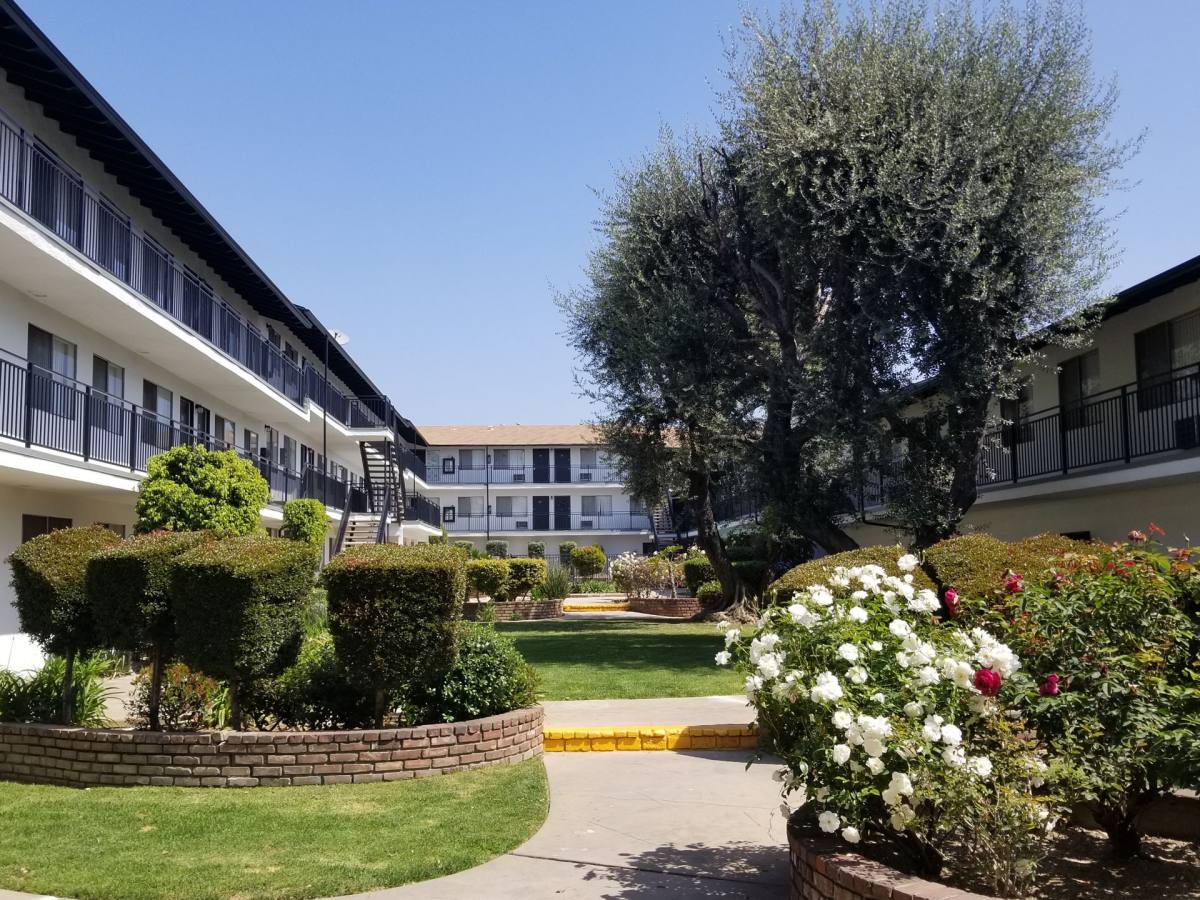 Apartment for rent at 1201 W Mission Rd, Alhambra, CA 91803