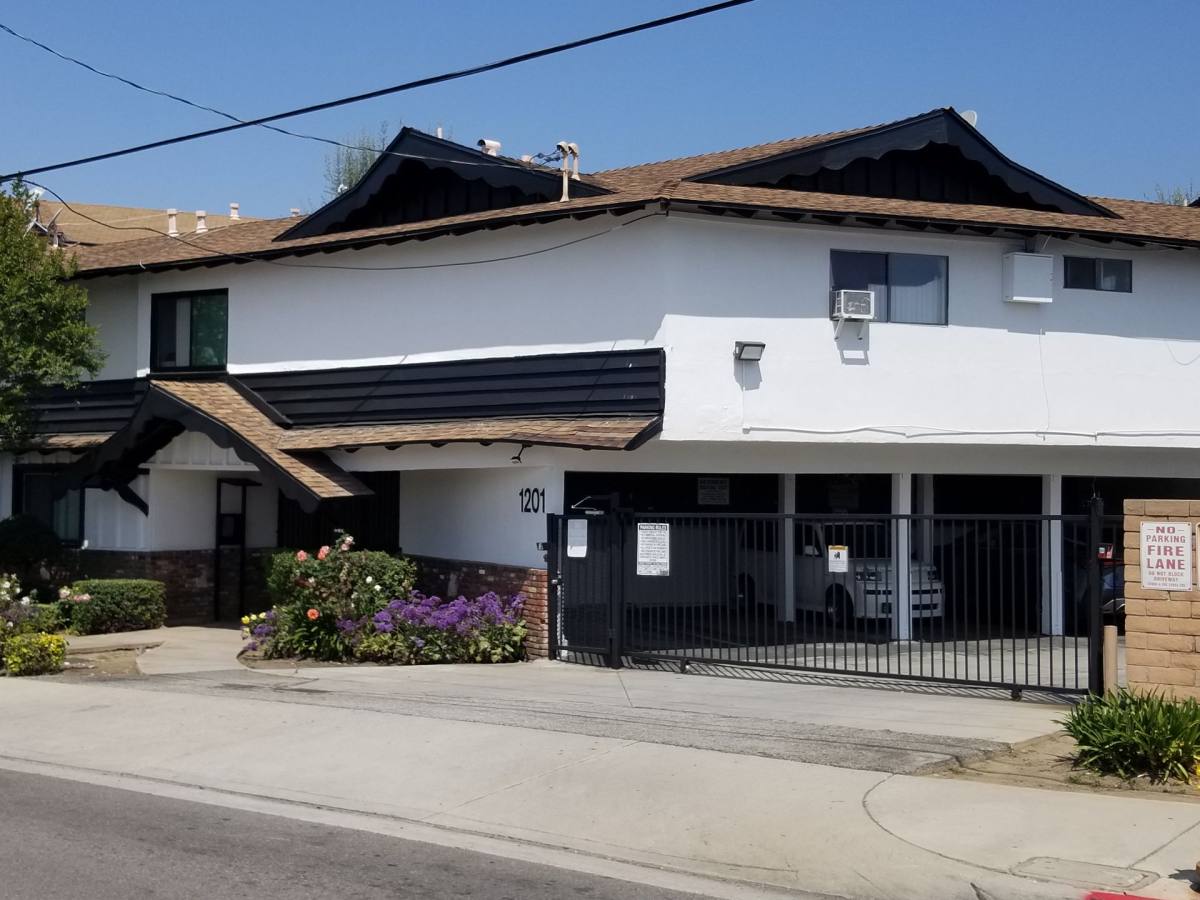 Apartment for rent at 1201 W Mission Rd, Alhambra, CA 91803