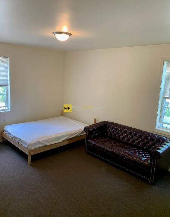House for rent at 253-255 S St #253, Waltham, MA 02453