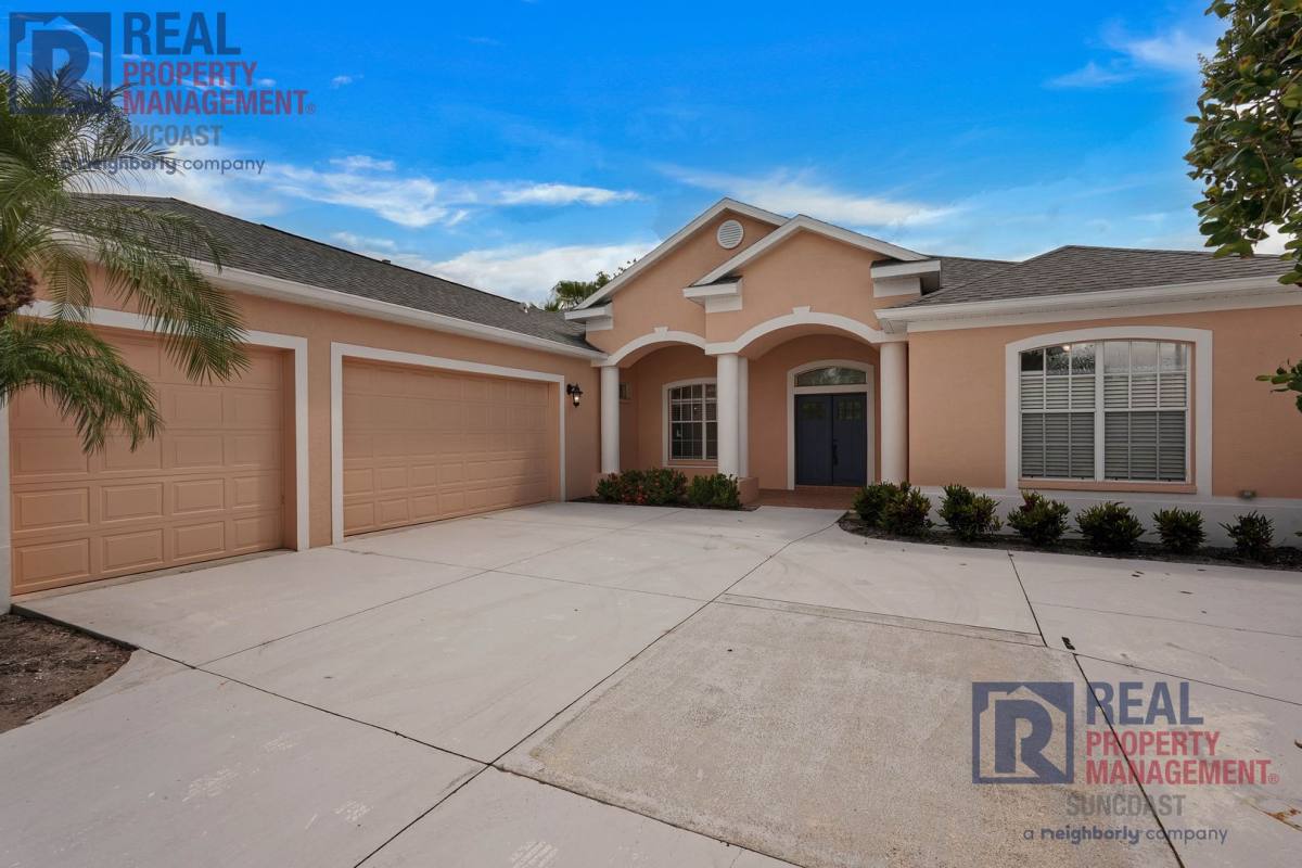 House for rent at 652 Planters Manor Way, Bradenton, FL 34212