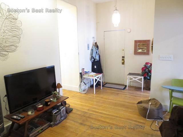 Apartment for rent at 11 Gorham #9, Allston, MA 02134
