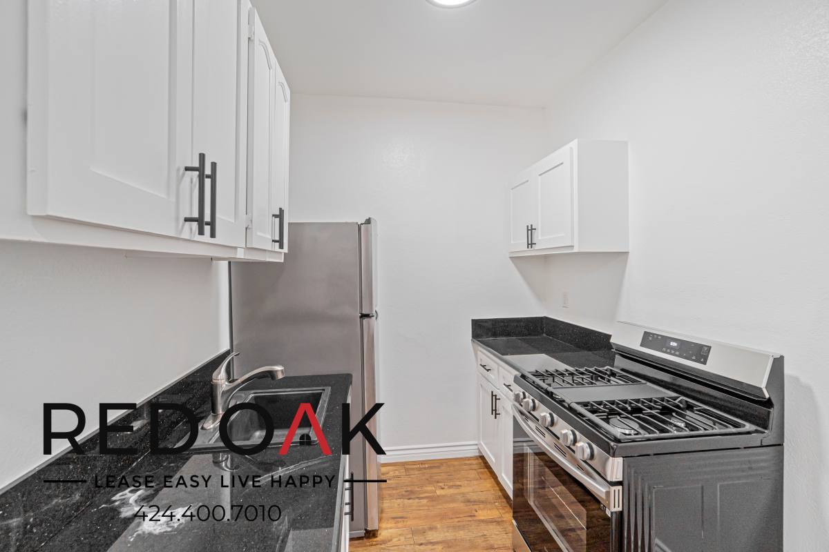 Condo for rent at 1412 N Kinglsey Dr #207, Los Angeles, CA 90027
