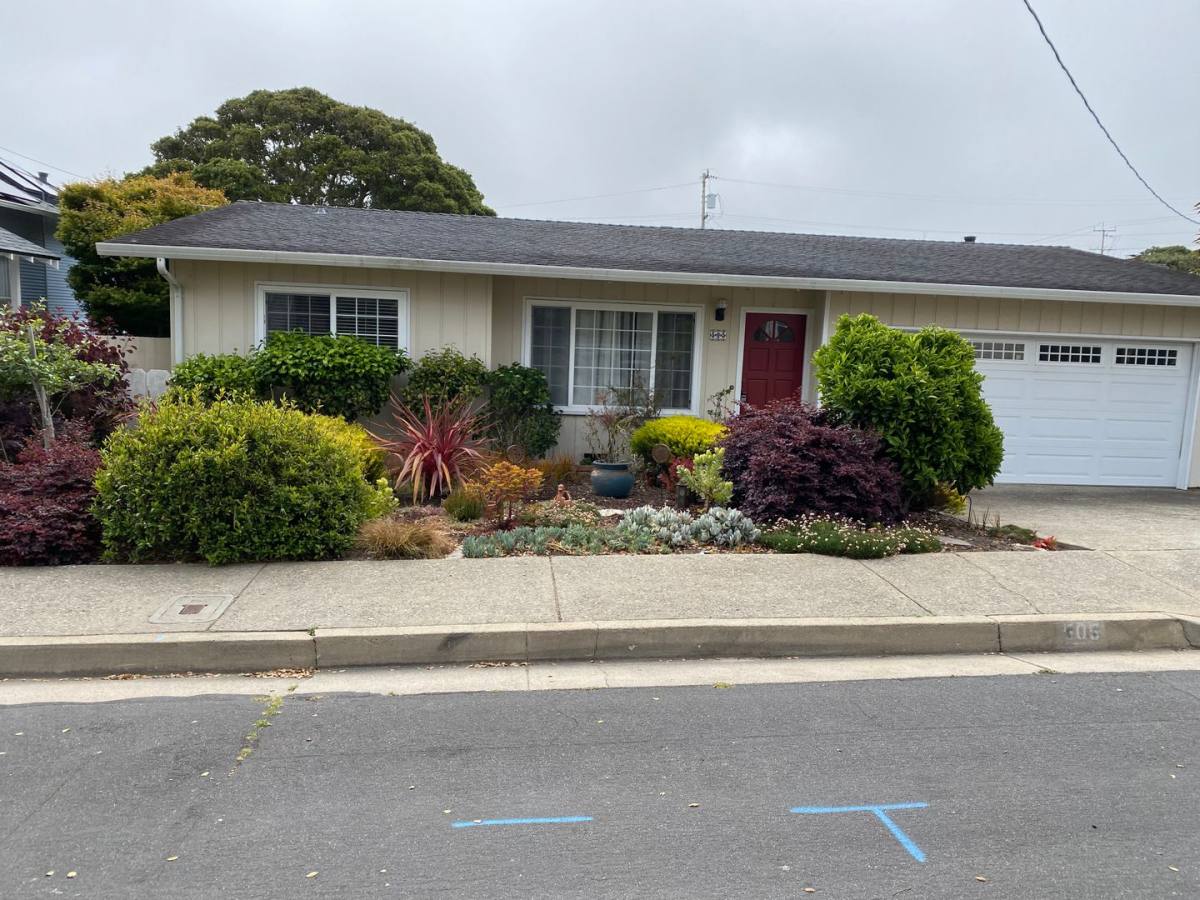 House for rent at 505 Park St, Pacific Grove, CA 93950