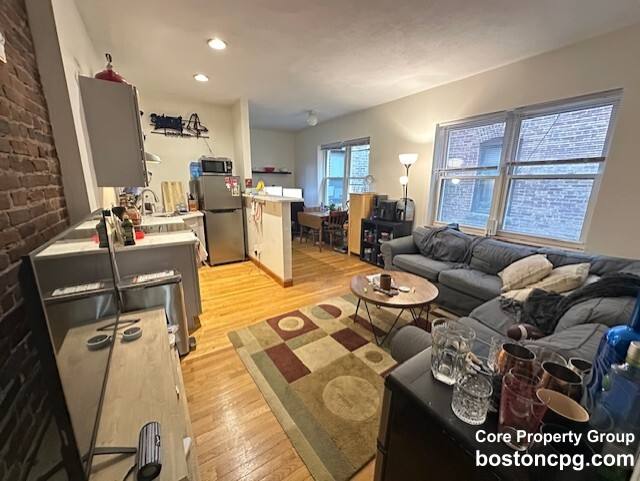 Apartment for rent at 22 Battery #1R, Boston, MA 02113