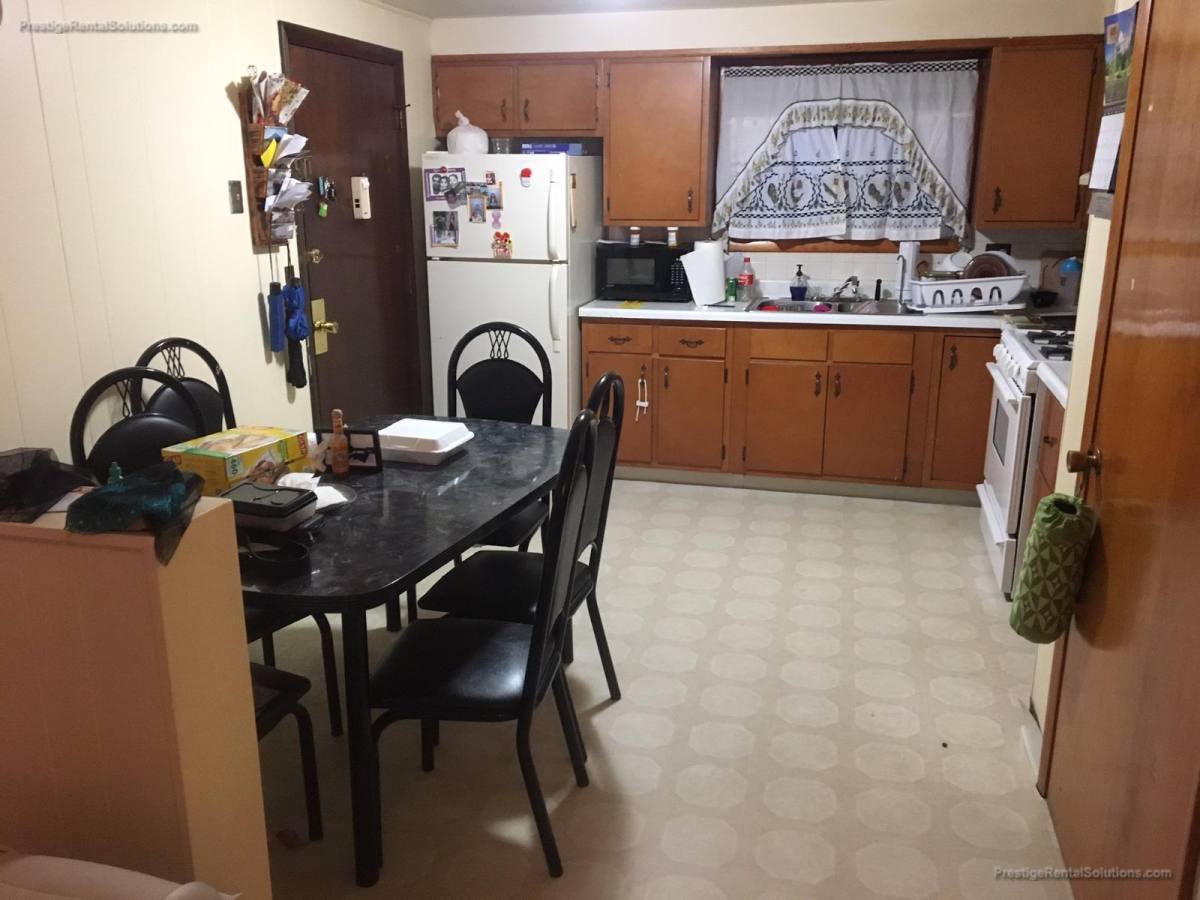 Apartment for rent at 7 Beacon St #3, Leominster, MA 01453