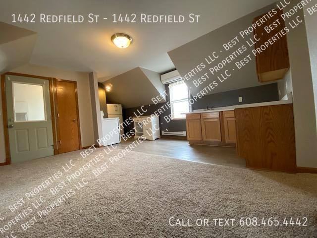 Apartment for rent at 1442 Redfield St, La Crosse, WI 54601